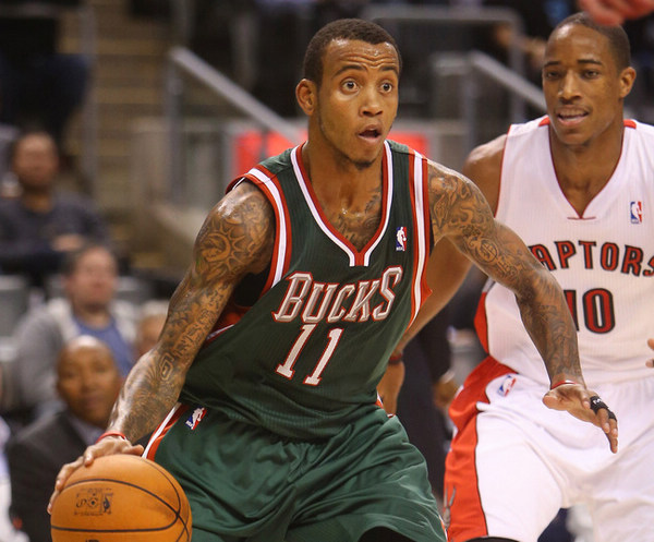 而是更多地 而是更多地